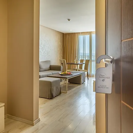 Paradiso Dreams Hotel, Apartahotel