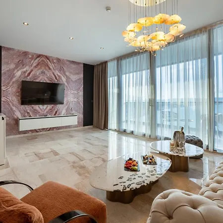 Paradiso Dreams Hotel, アパートホテル 4*